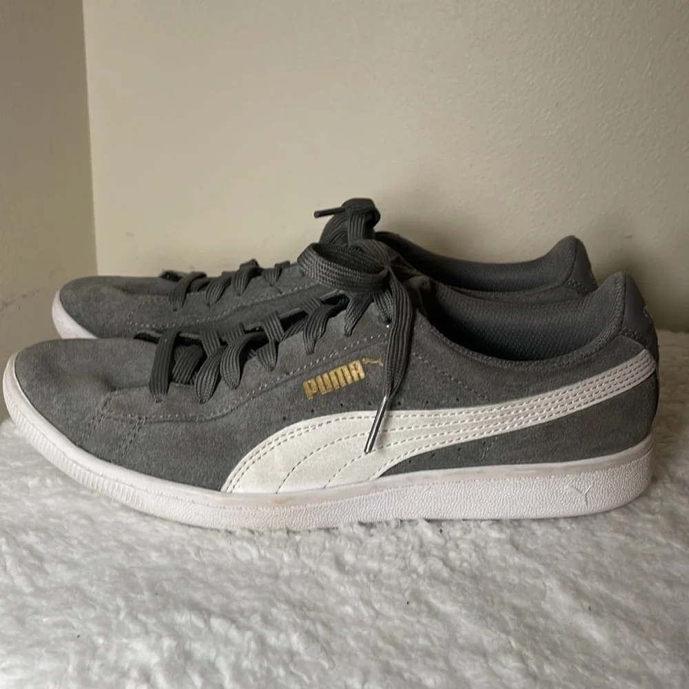 Puma sneakers size